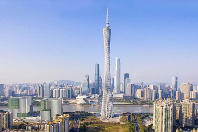 高而細建筑